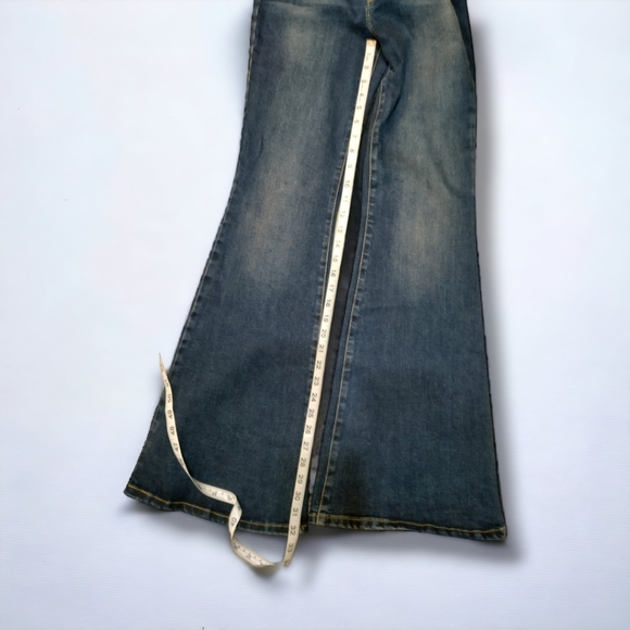 Lee High Rise Flare - Picture 4 of 6